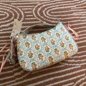 Urban Outfitters Floral Tapestry Shoulder Bag (brand new with tags!)